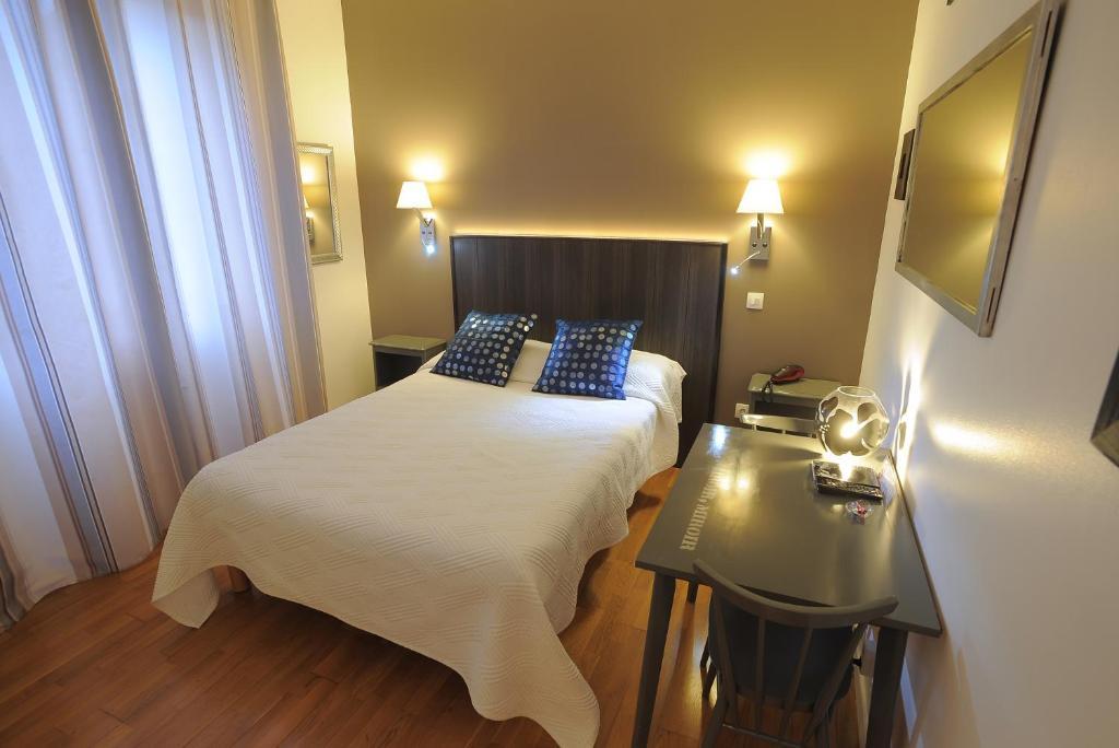 Hotel Italia Tours Phòng bức ảnh